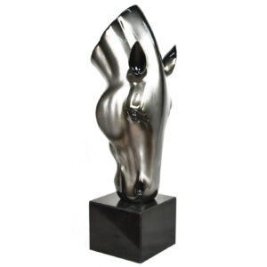 sculpture-tete-cheval-grise-deco-bois&deco-nord-beauvois-cambrai-valenciennes-magasin-decoration-meubles-salons