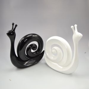 statue-decorative-escargot-deco-noir-blanc-ceramique-boisetdeco-cambresis-nord