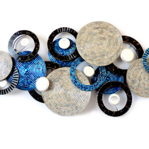 Sculpture-murale-disques-bleus- BEAUX-ARTS