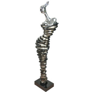 statue-femme-drapee-design-existence-argent-noir-decoration-tendance-boisetdeco-nord
