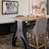Table-haute-De-Repas-Richmond-Interiors