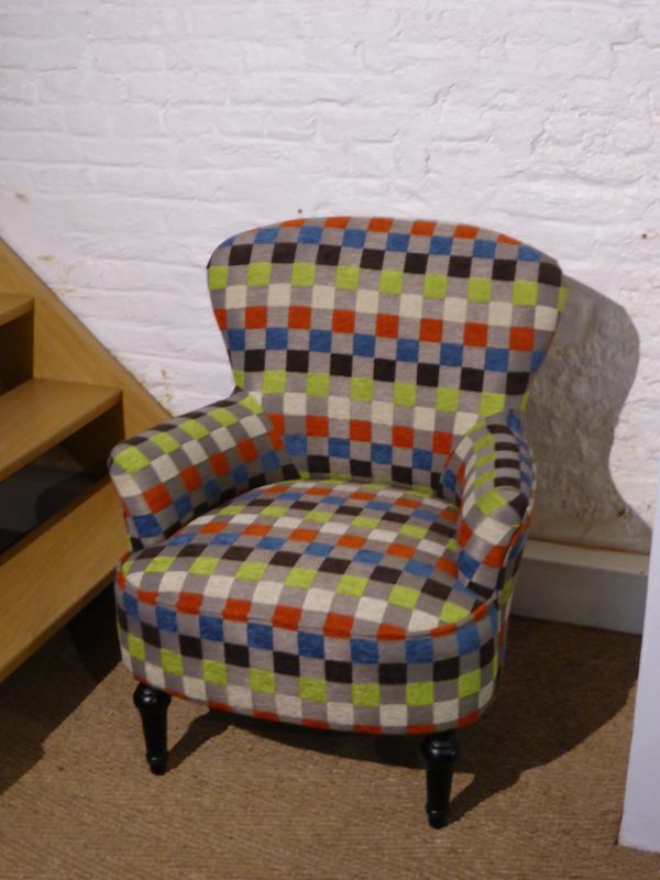 fauteuil tissu motif multico