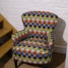 fauteuil tissu motif multico