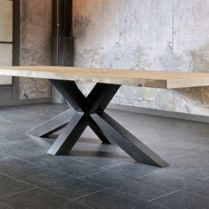 Table-salle-a-manger-nyls-Trunk-pied-métal-plateau -bois-massif-Bois&Deco-Nord