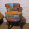 fauteuil-chauffeuse-tissu-patchwork-orange-bleu-vert-alc