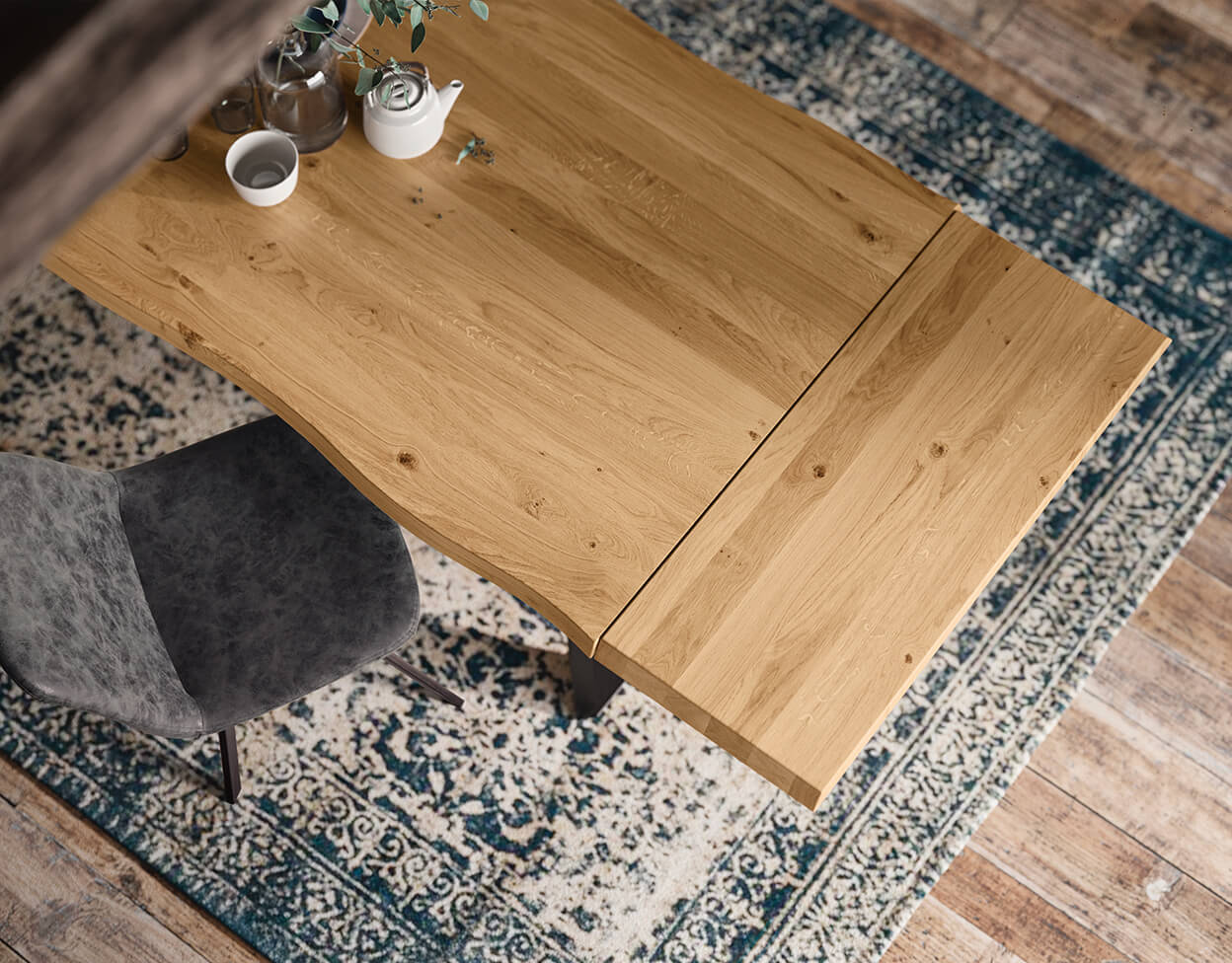 Table de salle à manger bois chêne massif de qualité