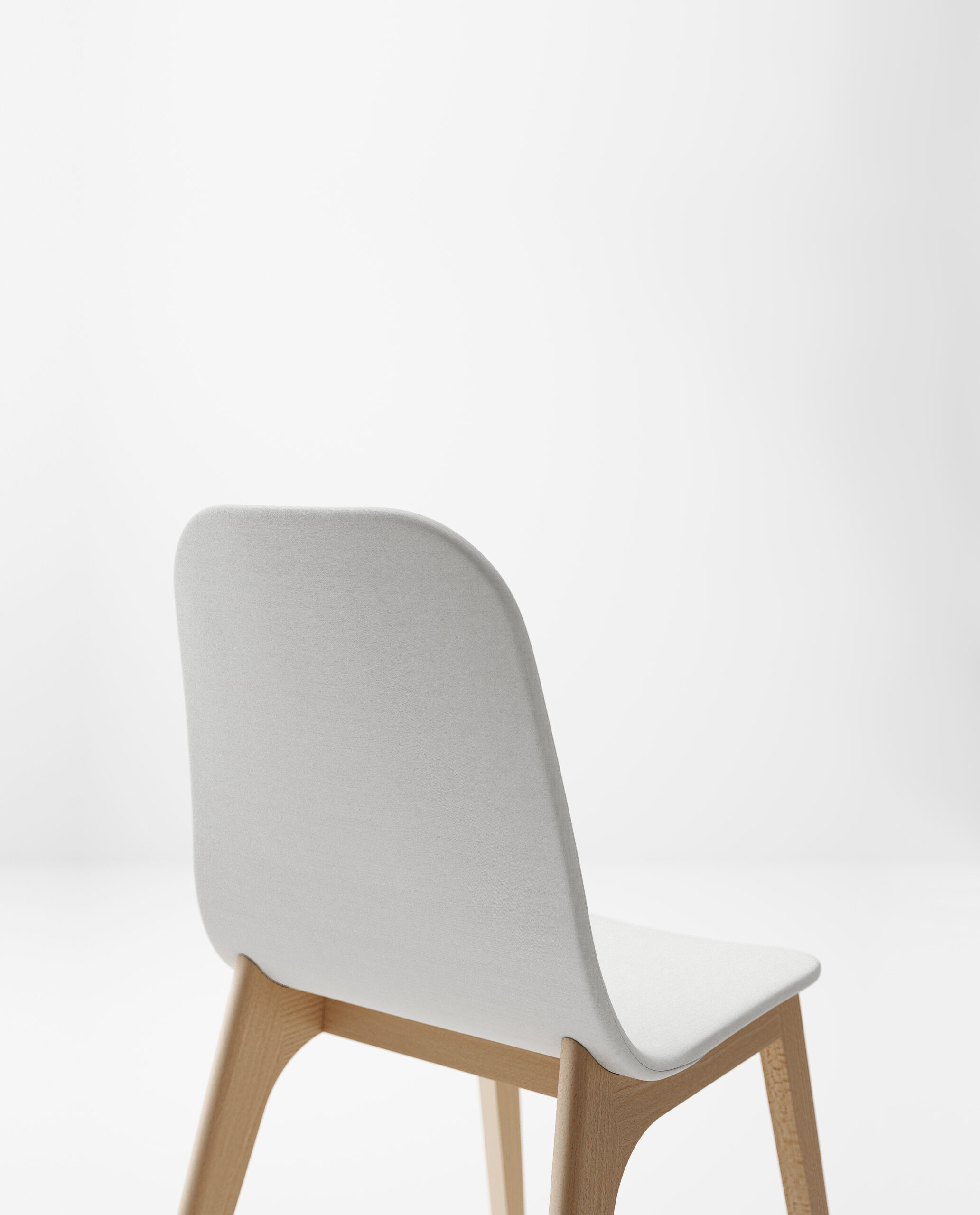 chaise blanche pieds bois clair
