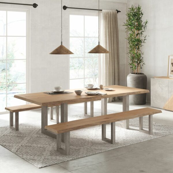 meubles, table, bancs, bahut en bois et béton gris clair