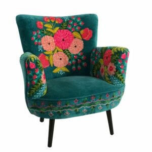 Fauteuil broderies sur velours. broderies de fleurs coloré style bohème