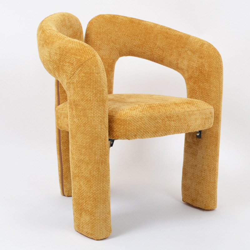 Fauteuil design jaune moutarde