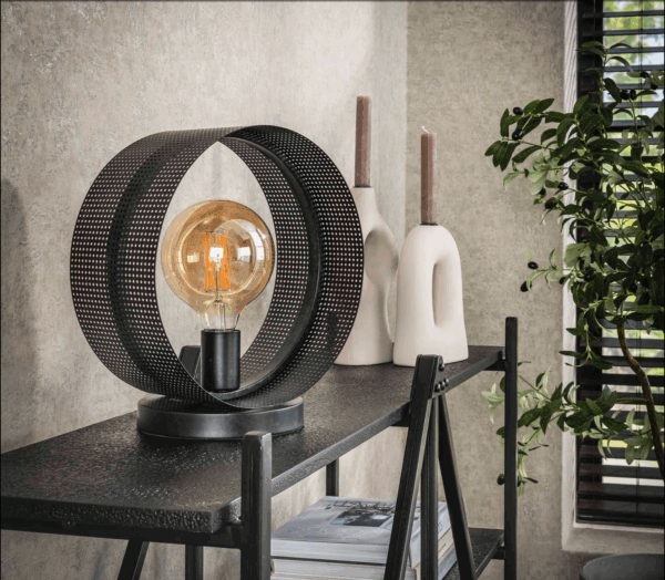 Lampe à poser en métal style industriel avec ampoule a filament apparente
