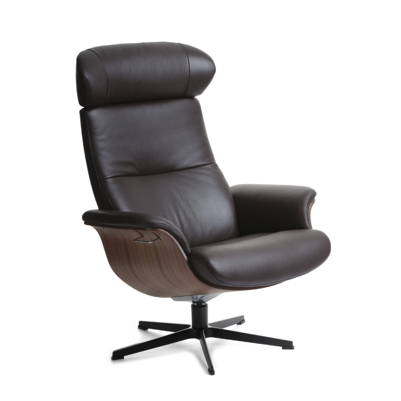 Fauteuil relax TIMEOUT haut de gamme en cuir et noyer. Très confortable.