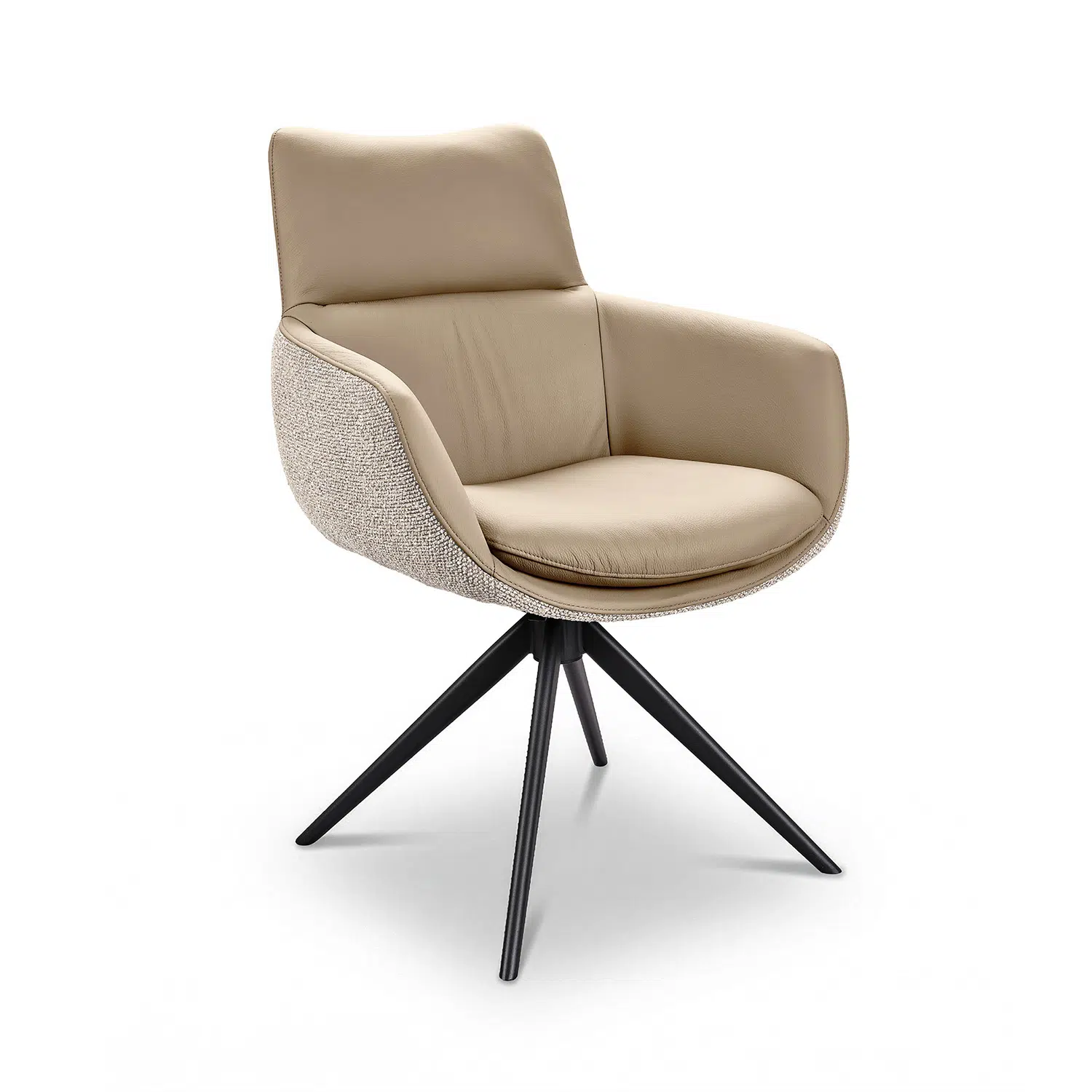 Chaise EVA avec accoudoirs en cuir et tissu avec assise pivotante. Coloris BEIGE